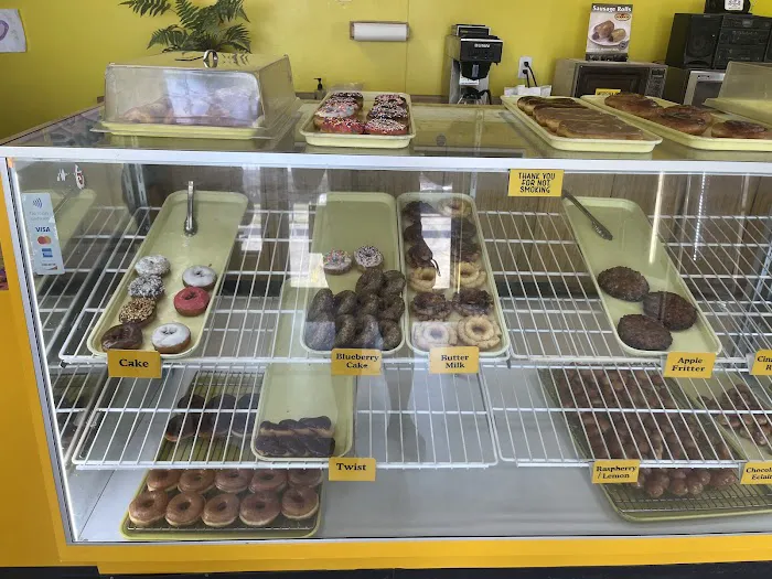 Blums Donuts Picture 2