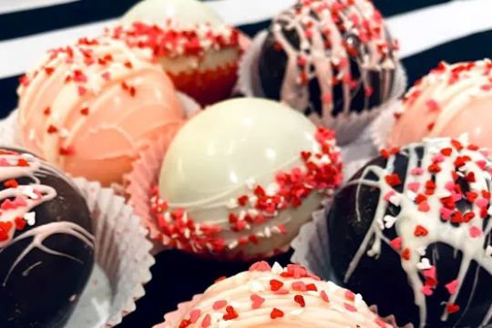 Bella Sweets by Andie