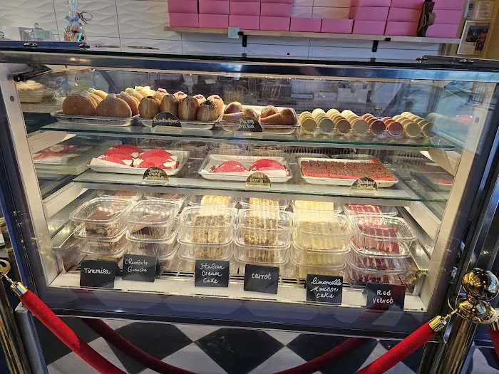 Pietro's Italian Bakery Picture 2