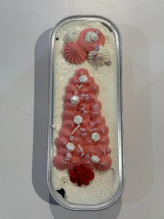 Little Cakes by Lisa Picture 10