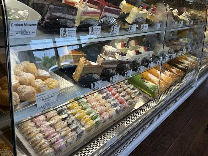 Mozart Bakery Picture 4