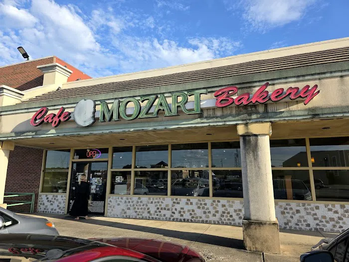 Mozart Bakery Picture 6