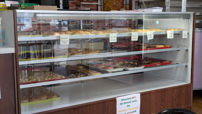Donut Deli Picture 1