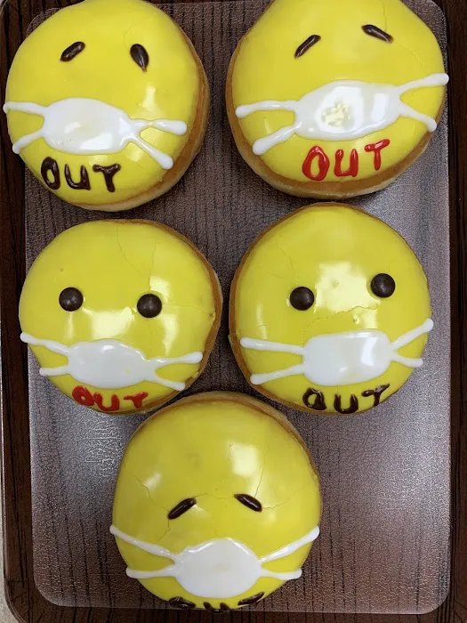 Moon's Donuts Picture 8