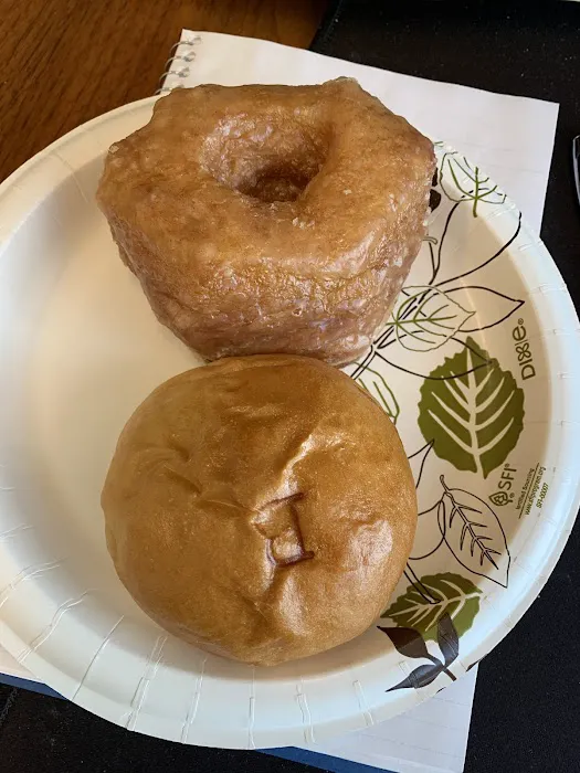 JC Kolache & Donuts Picture 3