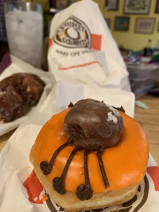 Shipley Do-Nuts Plano Picture 6