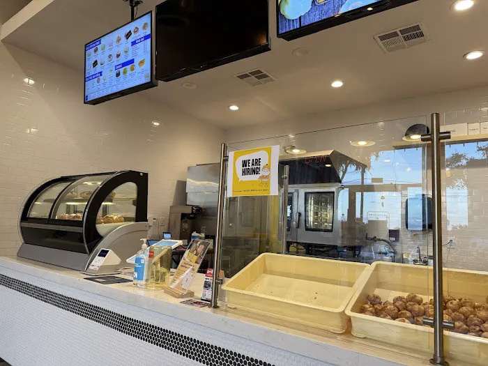 Beard Papa's Plano Picture 5
