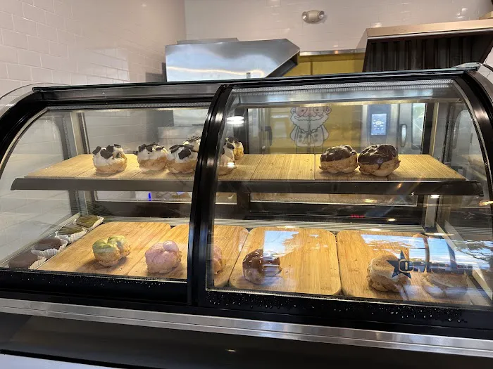 Beard Papa's Plano Picture 3