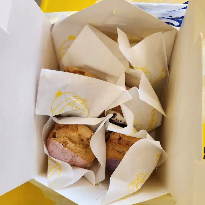 Beard Papa's Plano Picture 9