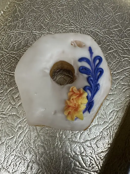 Charlie DoNut Picture 5