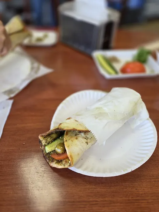 Fadia's Deli and Bakery Picture 6