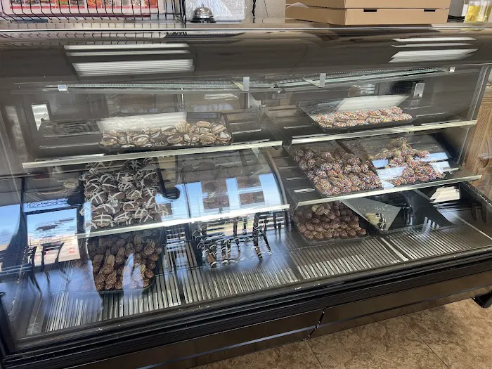 Fadia's Deli and Bakery Picture 3
