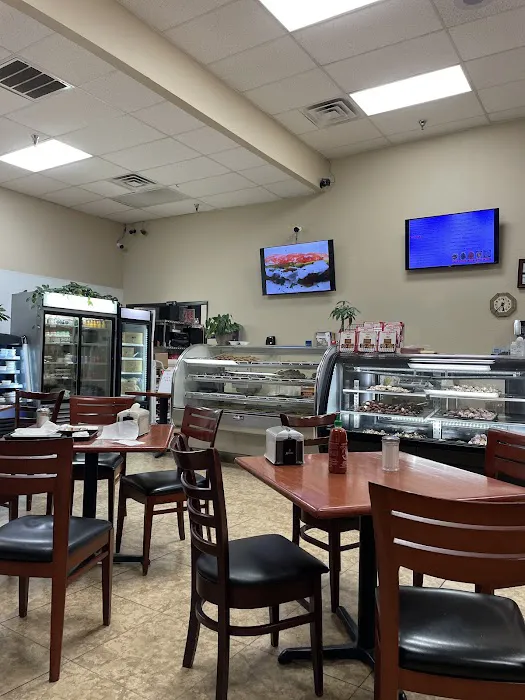 Fadia's Deli and Bakery Picture 1