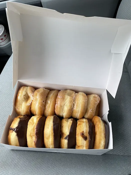 Jaimes Donuts Picture 10