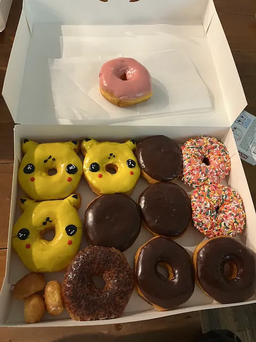 AJ Donuts. Picture 3