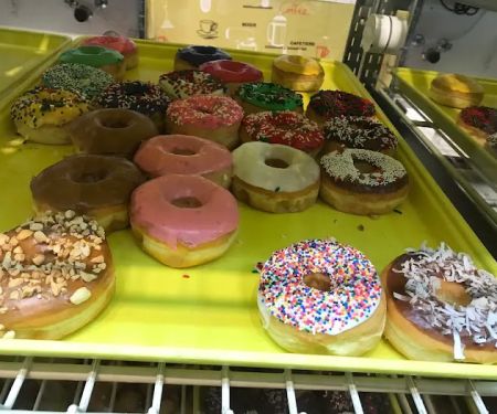 JJ Donut Palace