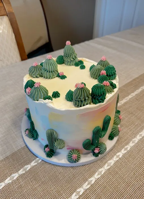 Little Bit Bakery Picture 9