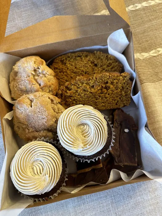 Little Bit Bakery Picture 5