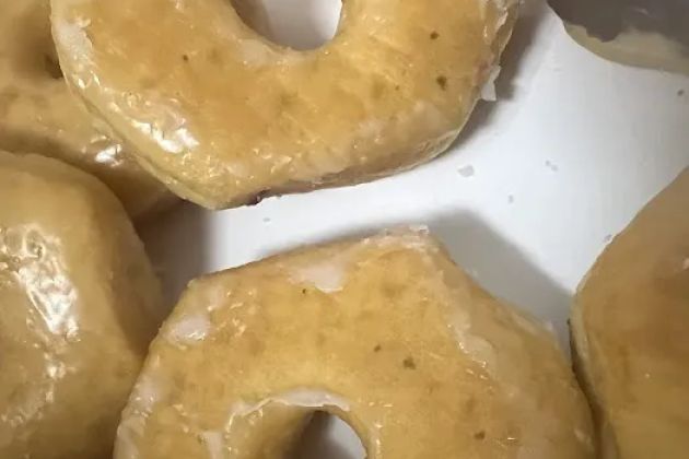 DONUT HOUSE