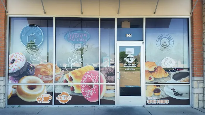 DONUT HOUSE Picture 5