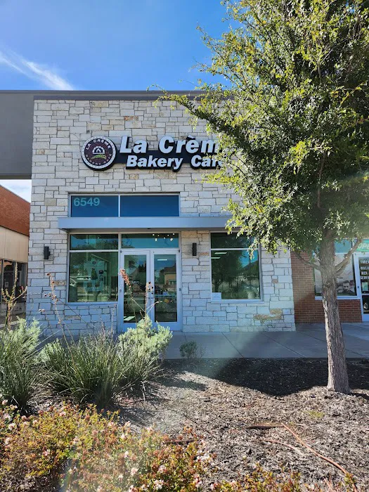 La Creme Bakery Cafe Picture 7