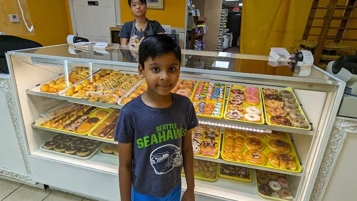 Morning Star Donuts Picture 7