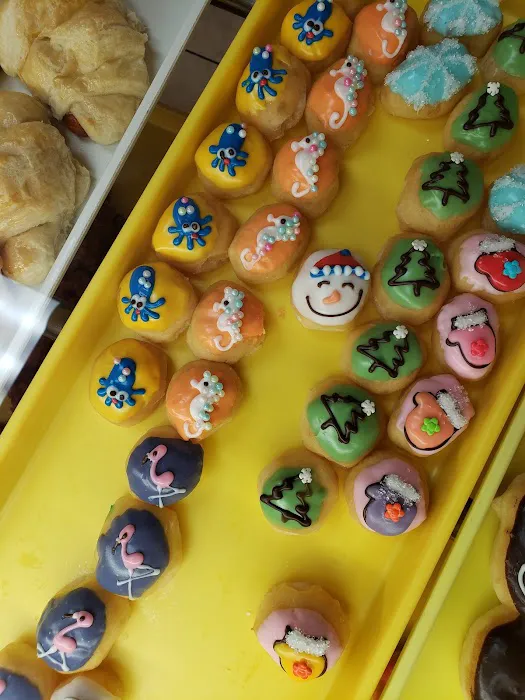 Morning Star Donuts Picture 4