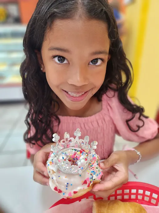 Donut Palace Picture 5