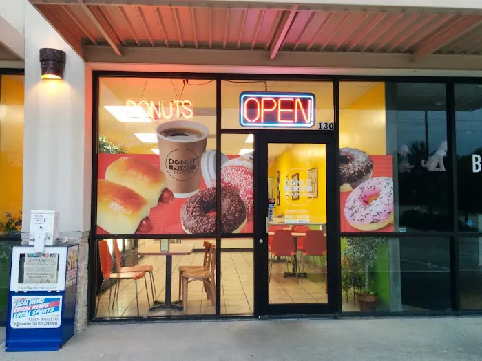 Donut Palace Picture 6