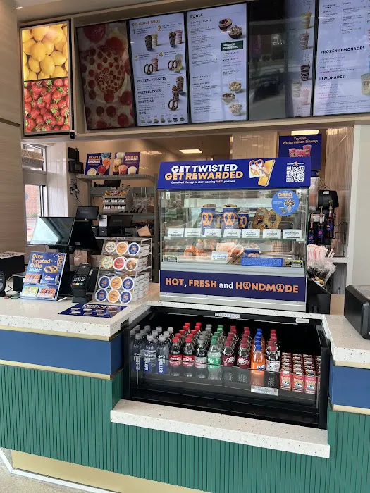 Auntie Anne's Picture 6