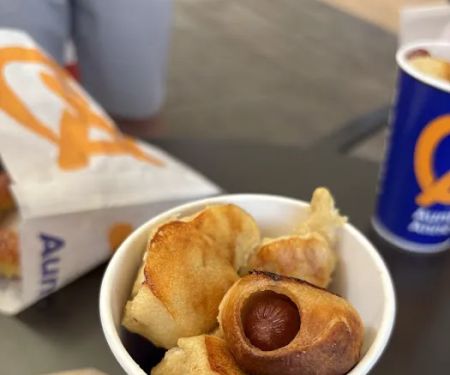 Auntie Anne's