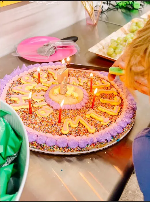 Super Duper Cookie Company Picture 5