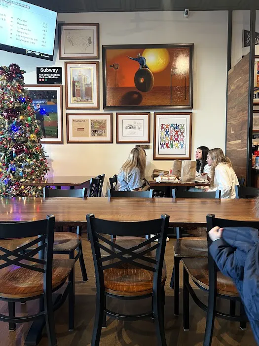 Shug's Bagels Picture 3