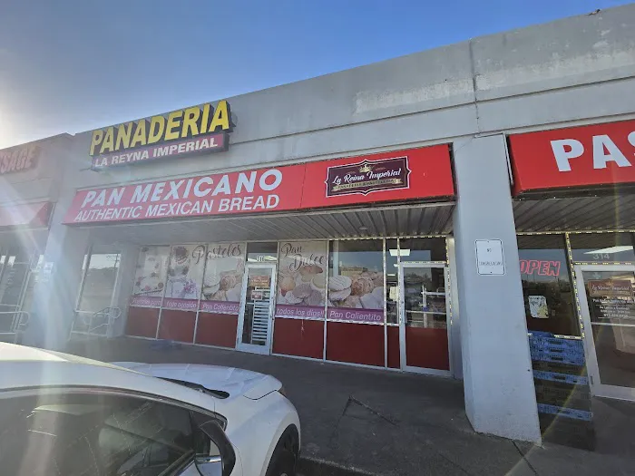 Panaderia La Reina Imperial Picture 9