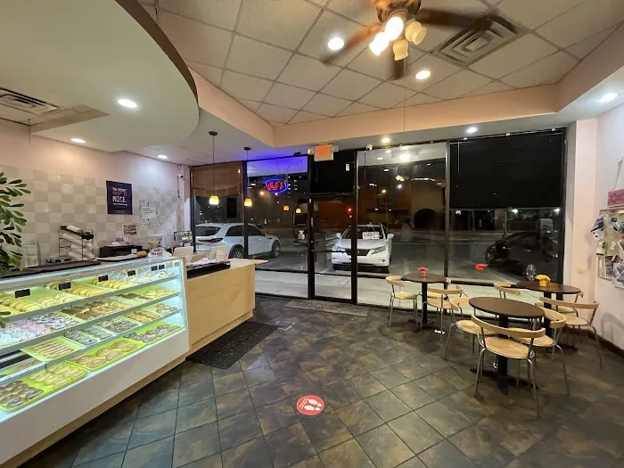 Forest Donuts Picture 5