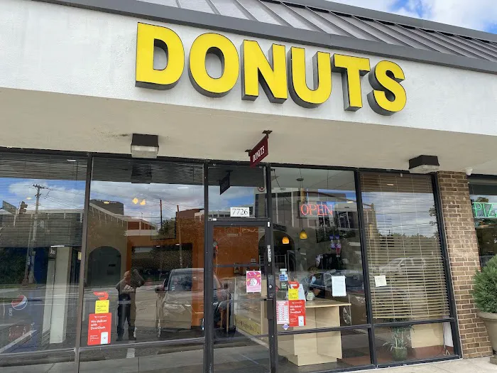 Forest Donuts Picture 6