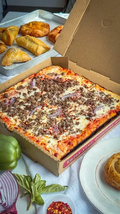 FIRIN Bakery & Pizzeria Picture 3