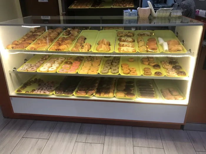 The Donut Palace Picture 7