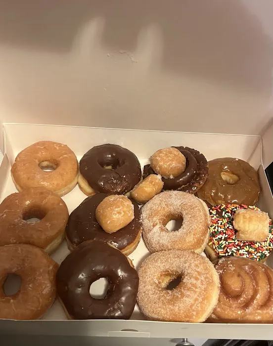 The Donut Palace Picture 4