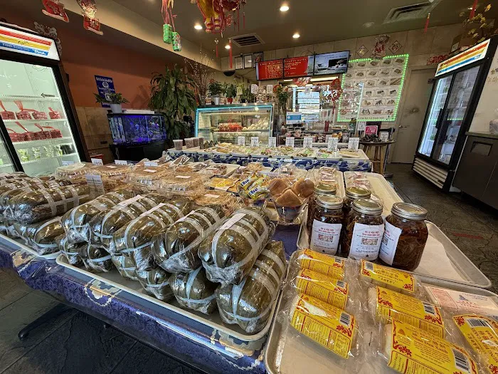 Ba Le Lo Cha & Banh Mi Thit Picture 7