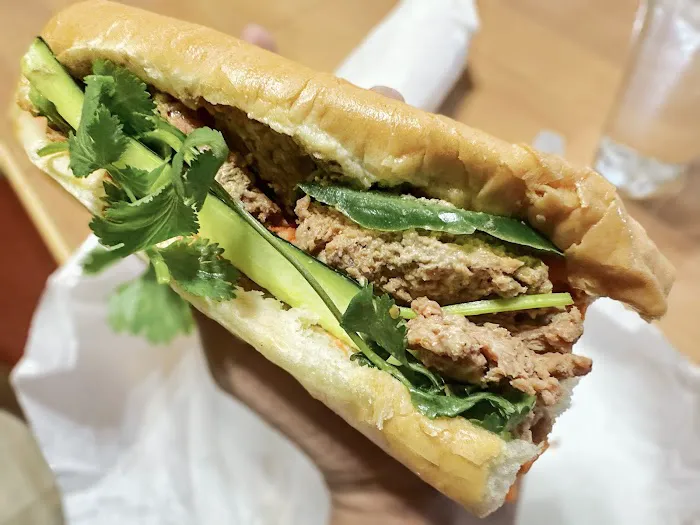 Quốc Bảo Bakery Picture 4