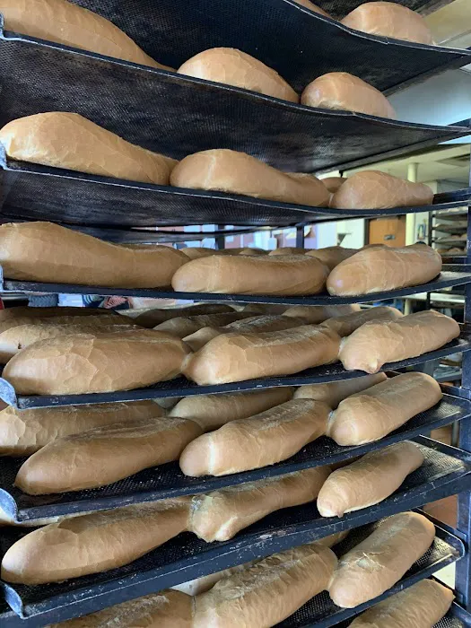 Quốc Bảo Bakery Picture 2