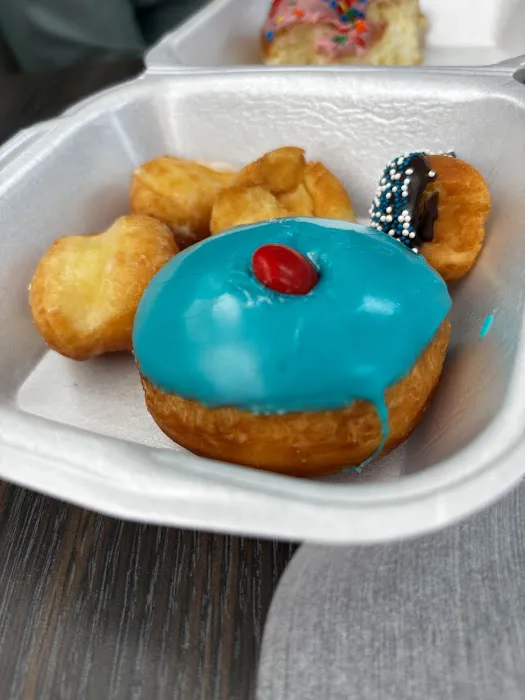 Mama Donuts Picture 4