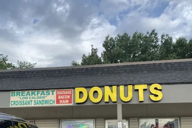 Mama Donuts