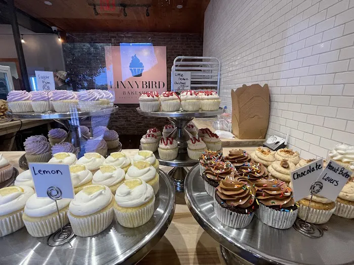 Linnybird Bakeshop & Coffee Bar Picture 2