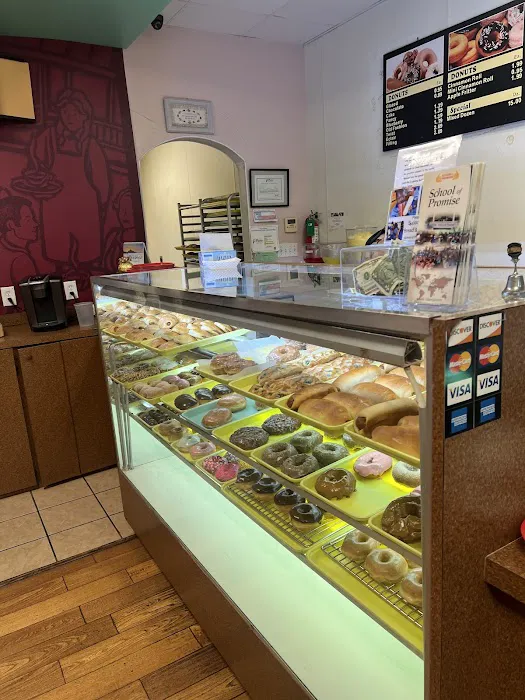 Family Donuts Picture 10