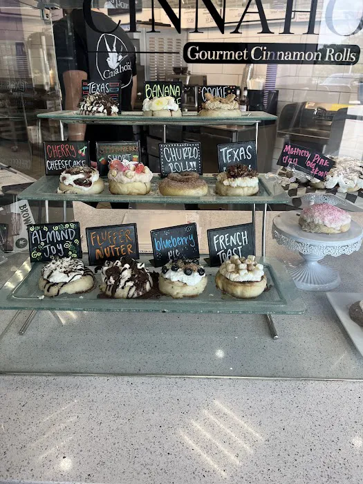 Cinnaholic Picture 9