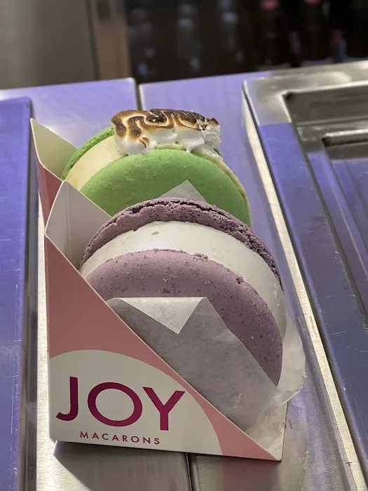 JOY Macarons Picture 3