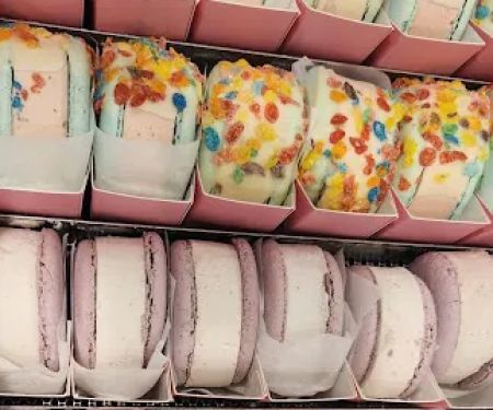 JOY Macarons