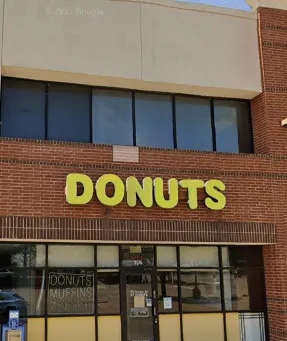 B T Donuts Picture 6